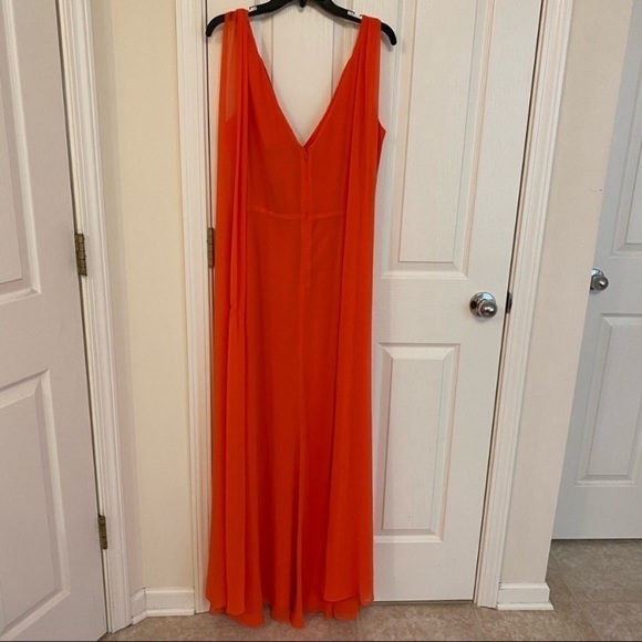 Lauren Ralph Lauren Crinkled Georgette Gown in Hyannis Port Orange Size 16 - Picture 7 of 13